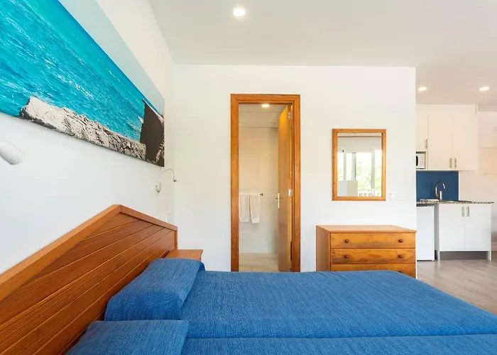 Apartamentos Massol